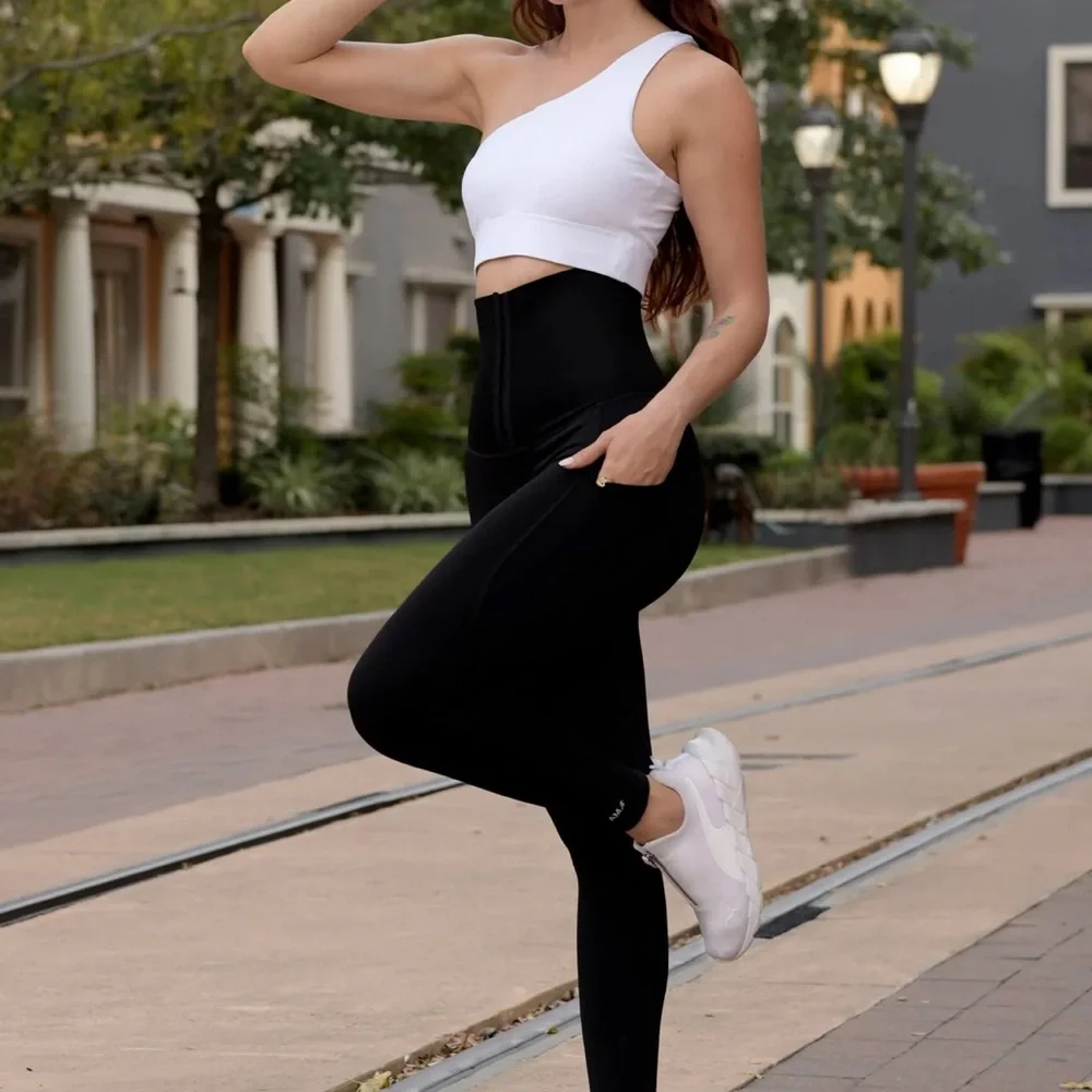 Athletics Motion Black MAGIC WAIST-SHAPER 2-IN-1 - WITH POCKET Size M